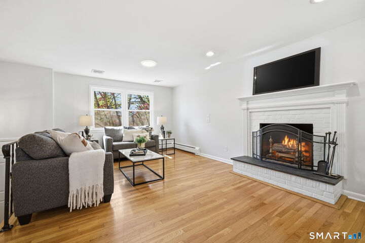 Property Photo:  93 Daniel Road  CT 06517 