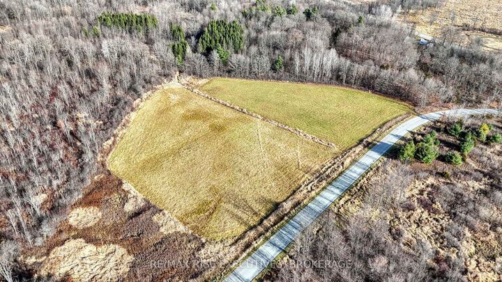 Property Photo: 260 Briar Hill Road ON K0E 1N0