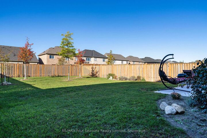 Property Photo: 32 Dey Drive ON L9Y 2P7