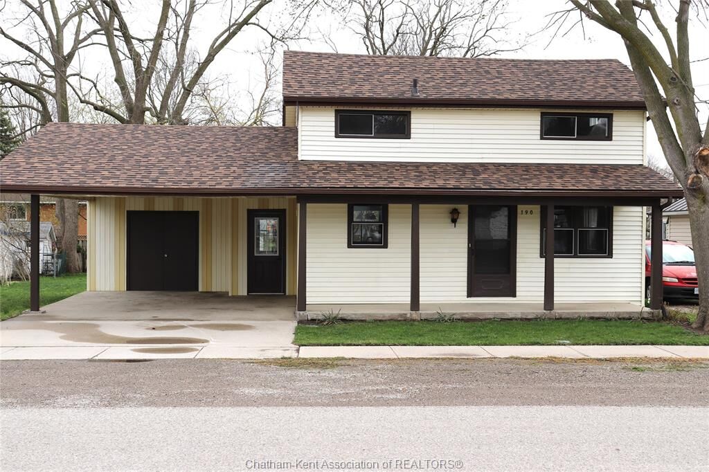 Property Photo: 190 Catherine Street ON N0P 1A0