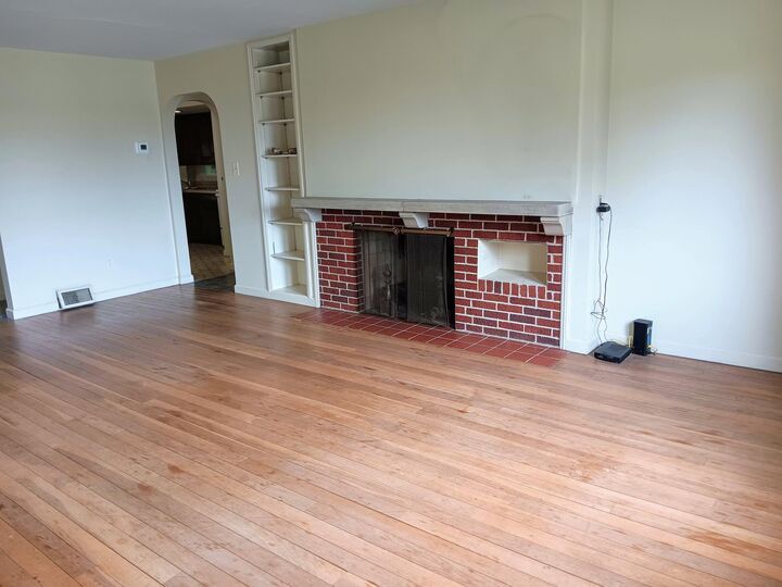 Property Photo: 421 E Main Street OH 43072
