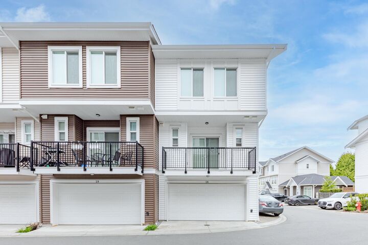 Property Photo: 12073 62 Avenue 28 BC V3X 0K4