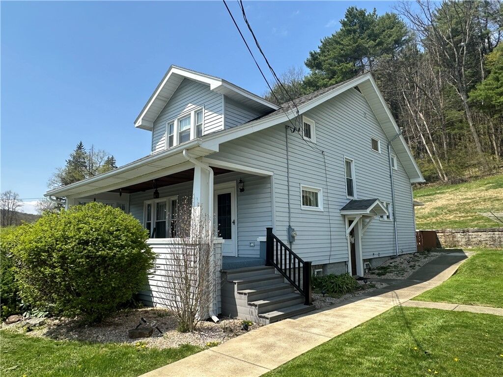 Property Photo:  570 W Washington Street  PA 16701 