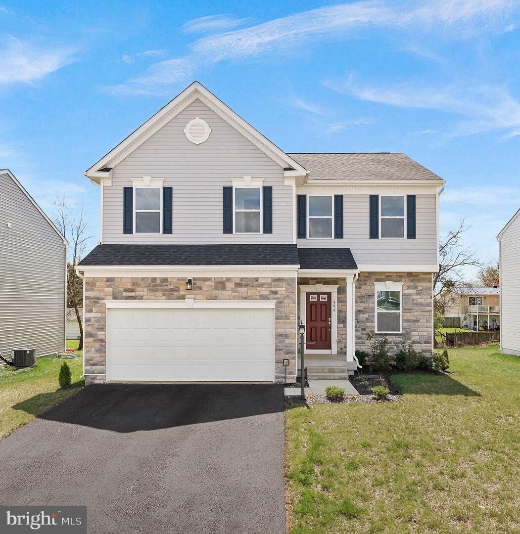 Property Photo:  8 Freeman Street  WV 25438 