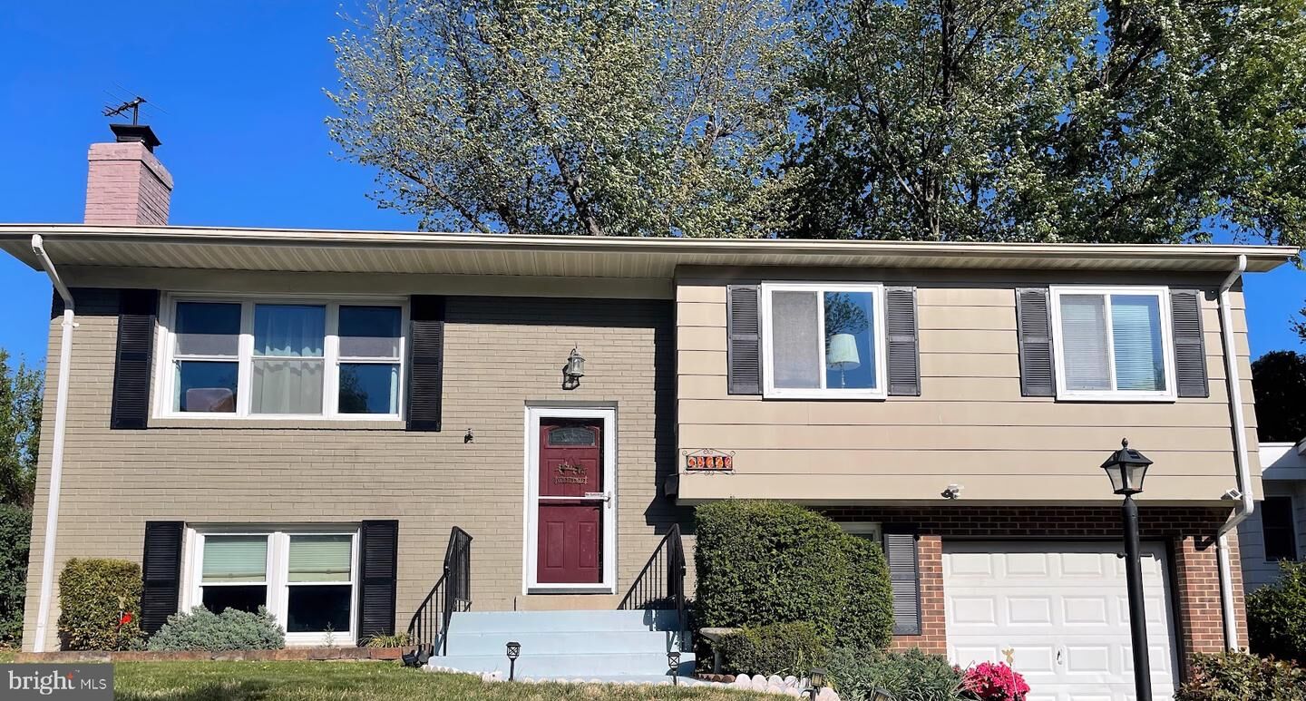 Property Photo:  13626 Greenwood Drive  VA 22193 