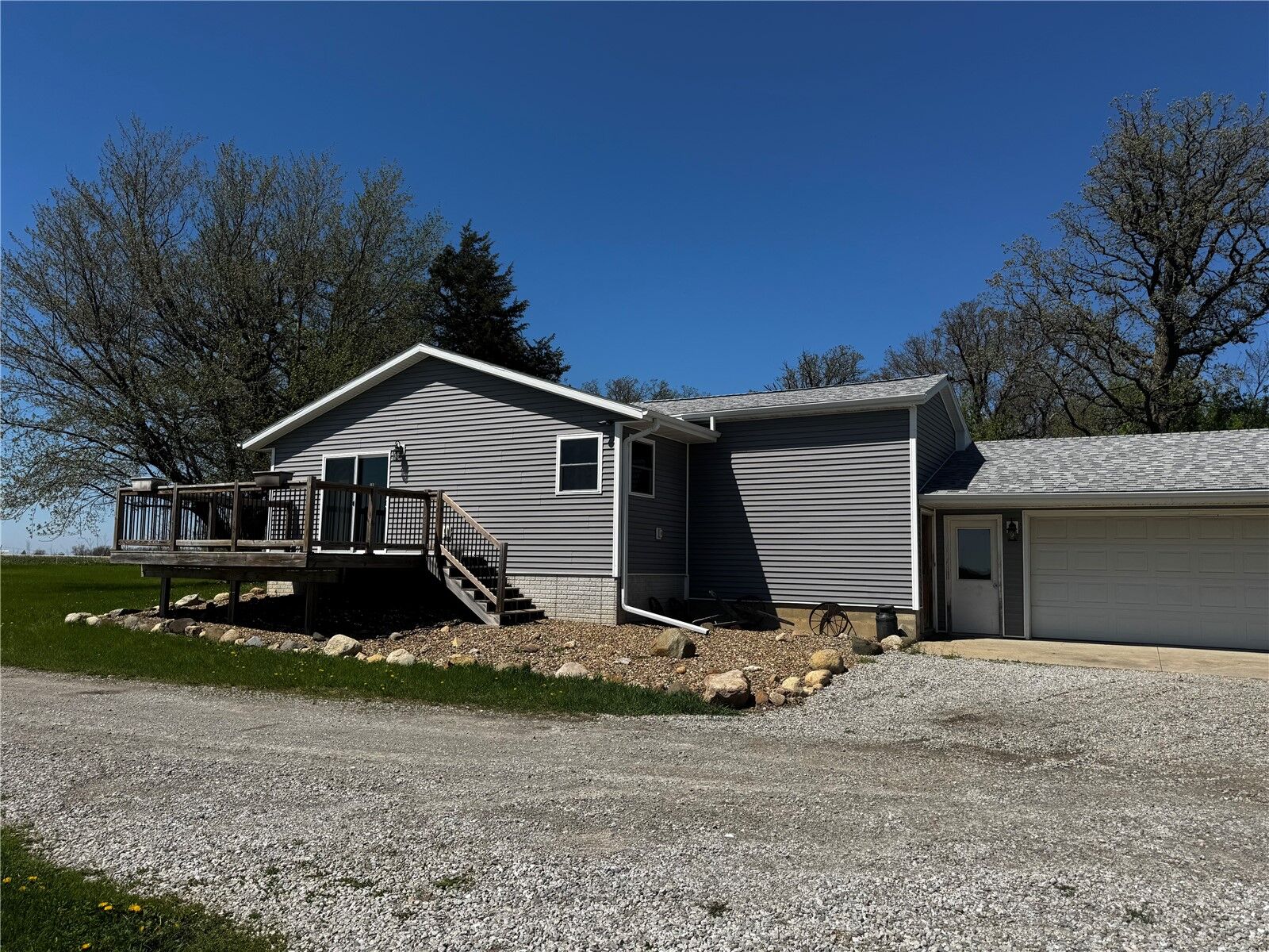 Property Photo:  7850 20th Avenue  IA 52209 