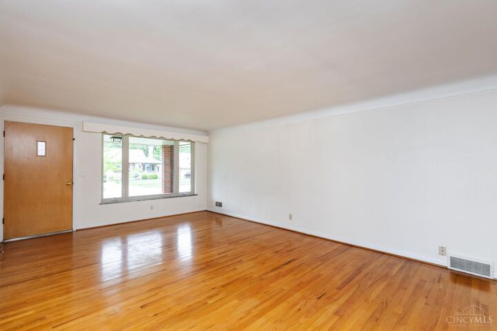 Property Photo:  7808 Colton Lane  OH 45236 