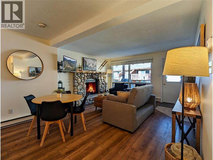 2030 Panorama Drive 806 — photo 1