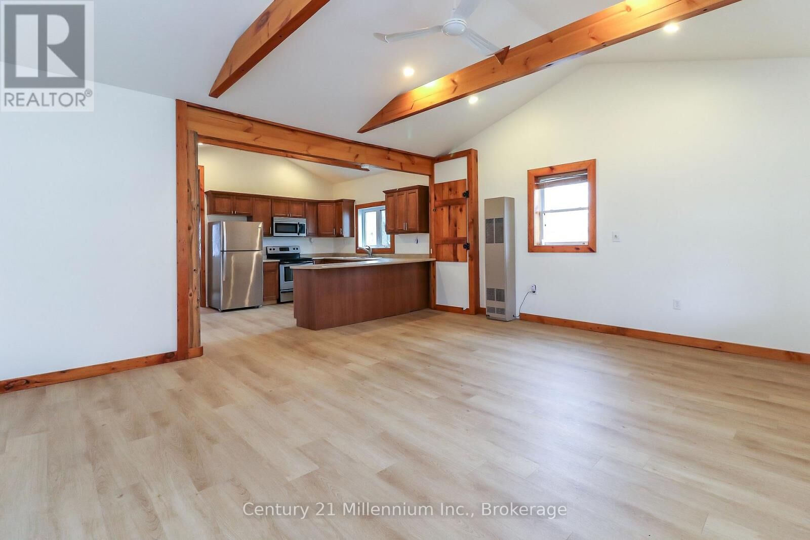 Property Photo:  246 Superior Street  ON L0M 1S0 