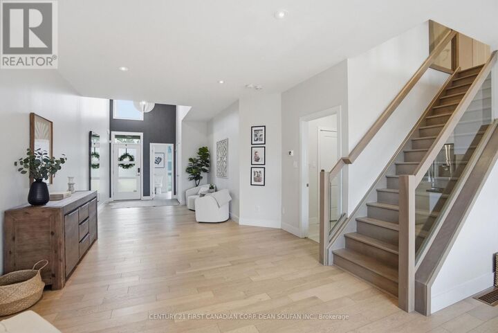 Property Photo:  1778 Dewar Place  ON N6G 0L4 