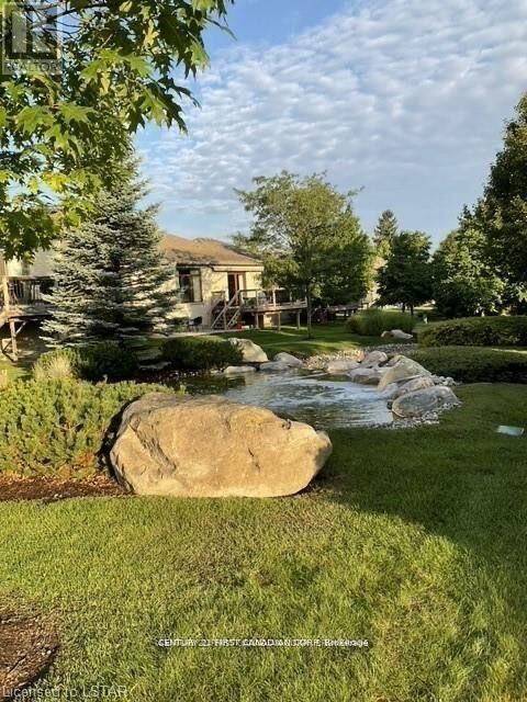 Photo de la propriété:  181 Skyline Avenue 9  ON N5X 0B2 