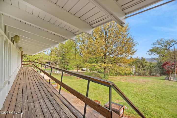 Property Photo:  625 Horizon Avenue  PA 17857 