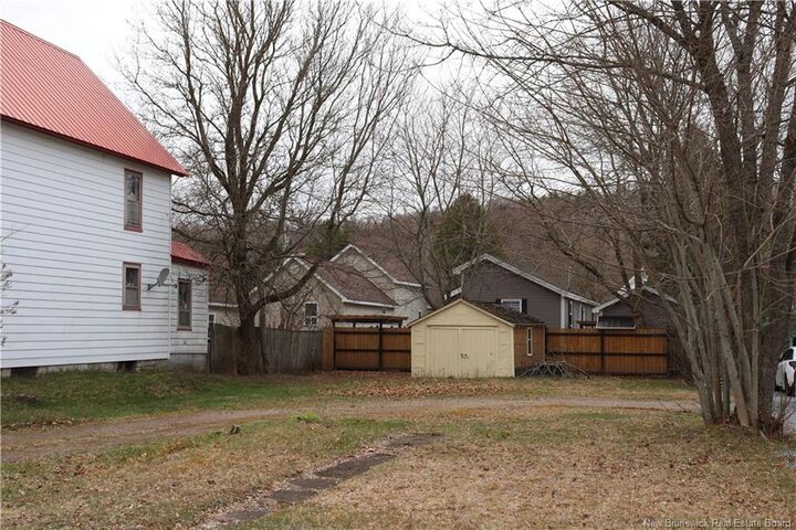 172 Park Street — photo 1