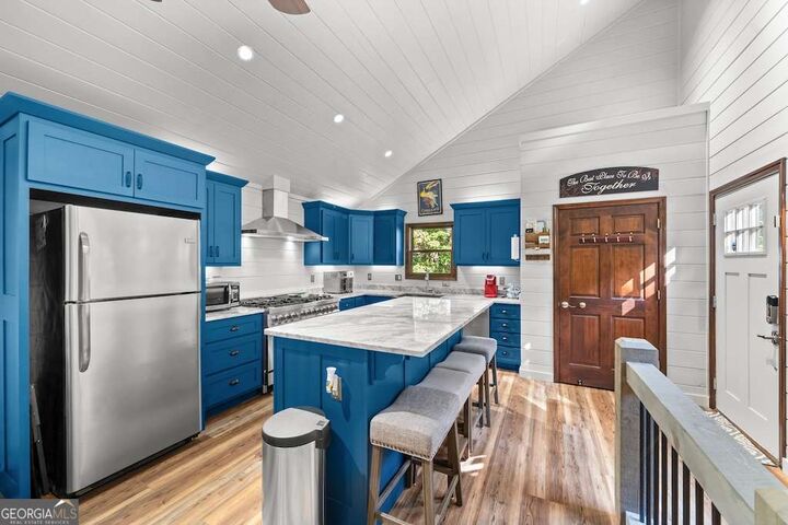 Property Photo:  214 Dickerson Drive  GA 30536 