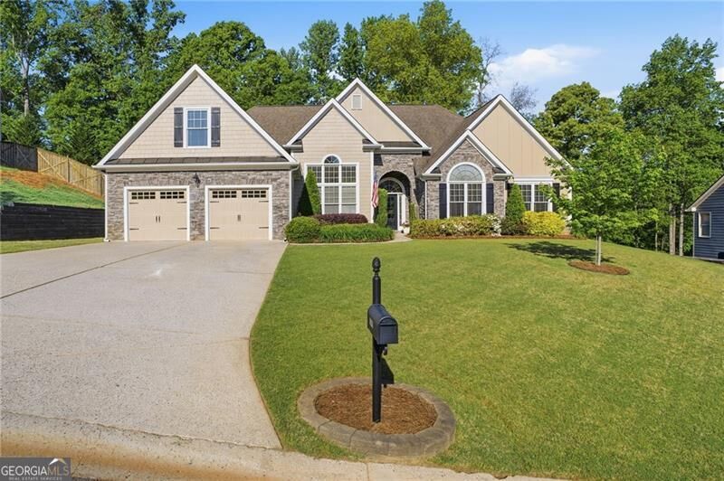 Property Photo: 5045 Hamby Hollow Lane GA 30028