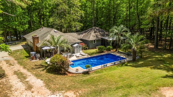 Property Photo:  776 Grey Smoke Loop  GA 31804 