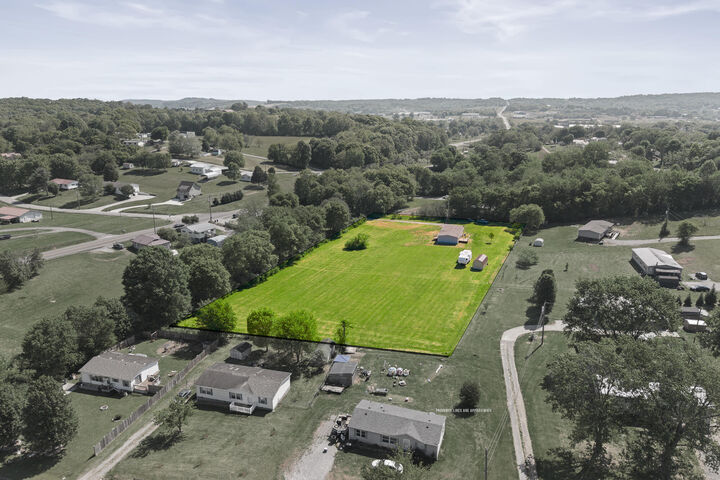 Property Photo:  217 Oakland Road  TN 37874 