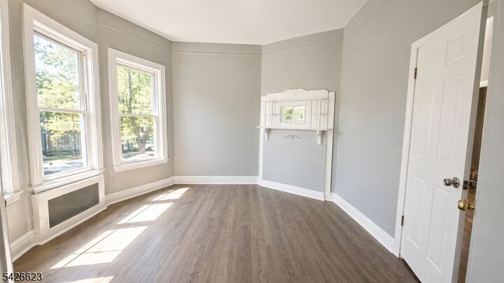 Property Photo:  37 Blum St 1  NJ 07103 