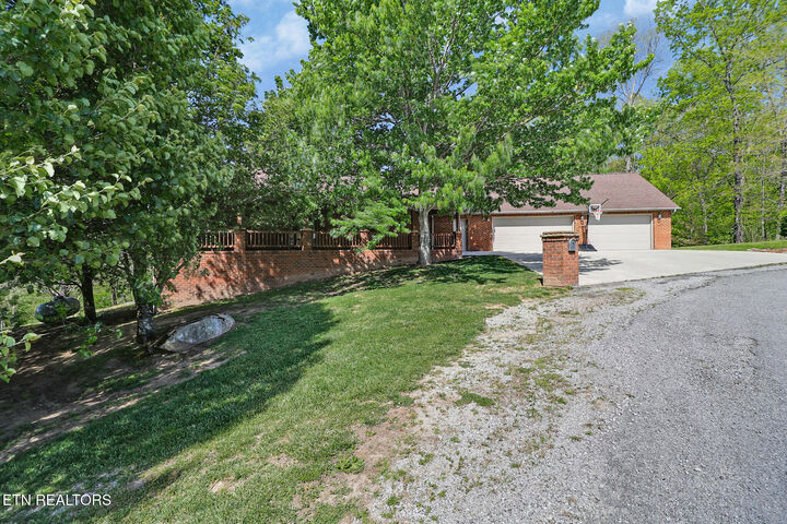Property Photo:  169 Catoosa Canyon Drive  TN 38571 