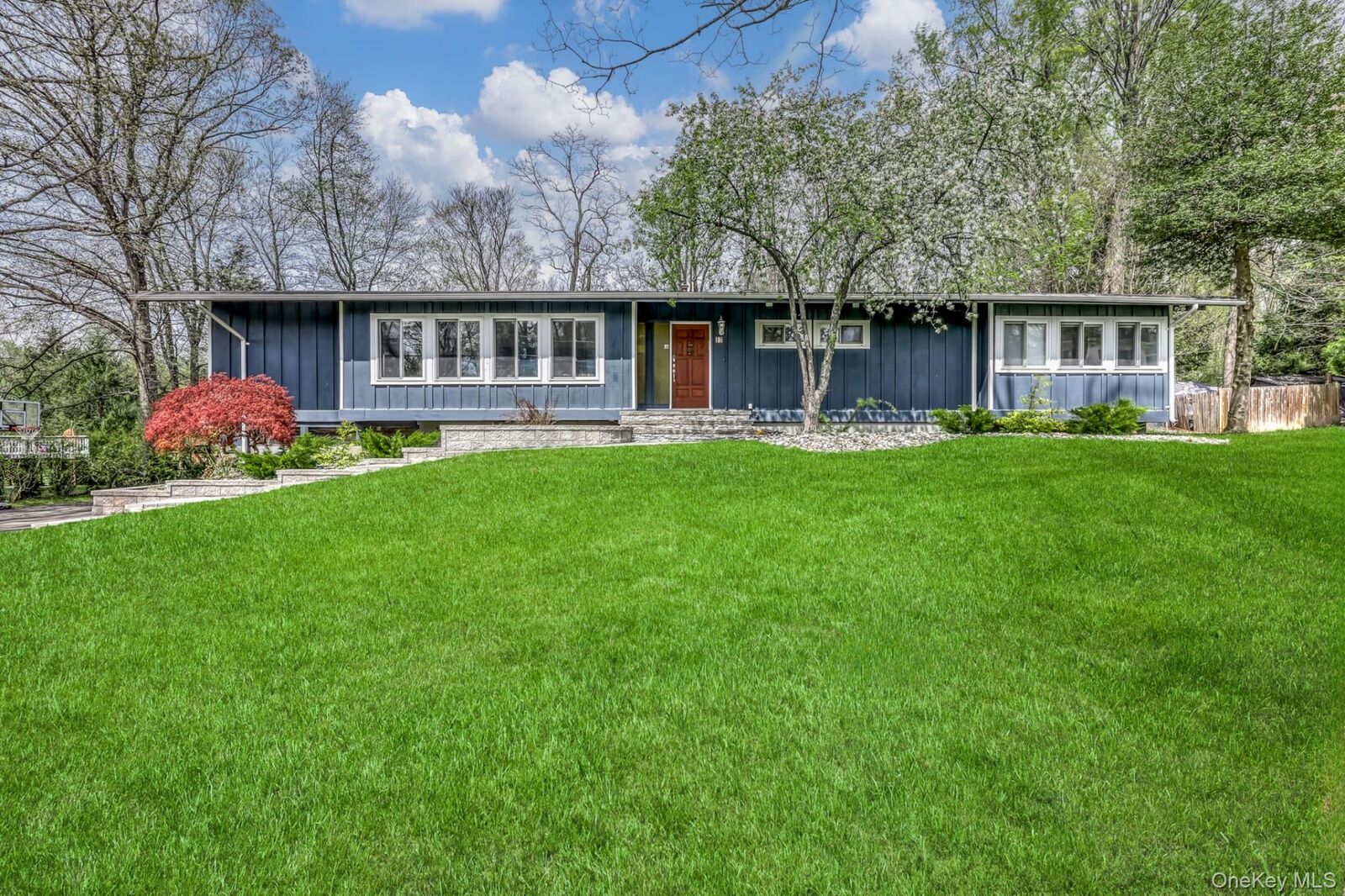 Property Photo:  13 Gladwyne Court  NY 10977 