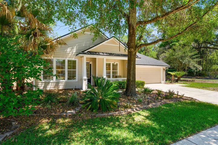 Property Photo:  2117 NW 144th Street  FL 32669 