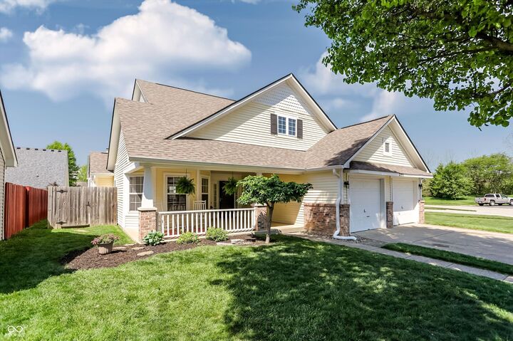 Property Photo:  2986 Weatherstone Drive  IN 46032 