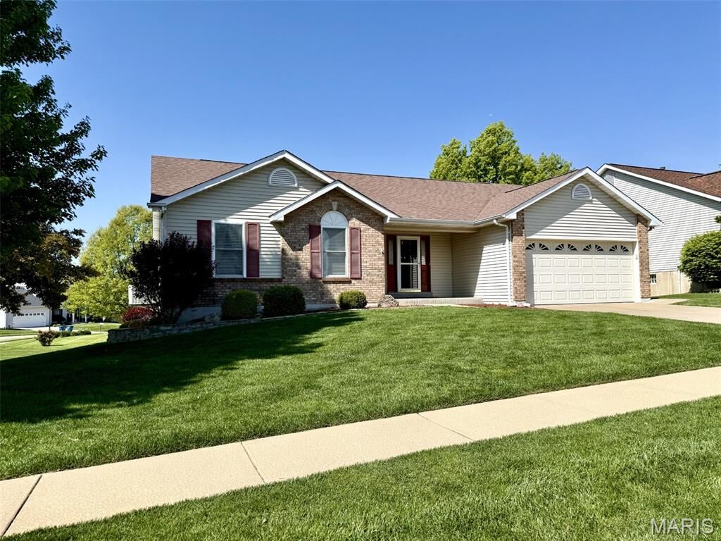 Property Photo:  1848 Summitview Drive  MO 63303 
