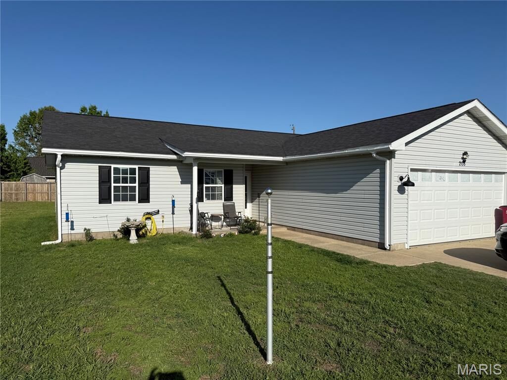 Property Photo:  208 Kinder Avenue  MO 63801 