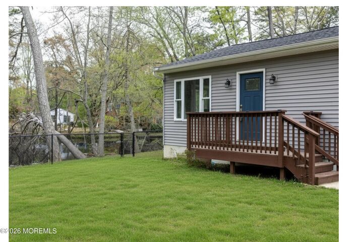 Property Photo:  20 Columbine Avenue  NJ 08015 