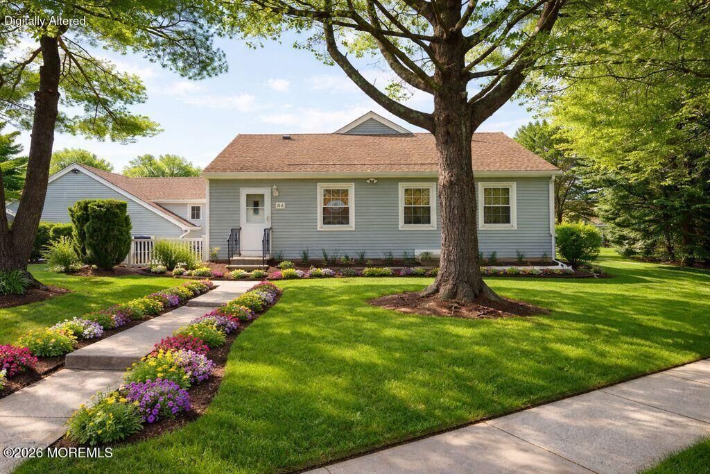 Property Photo:  71 Patrick Henry Square  NJ 07728 