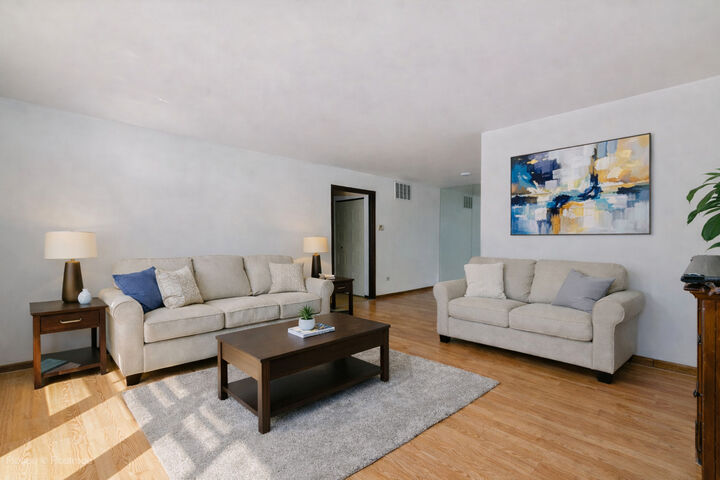 Property Photo:  238 Nantucket Harbor  IL 60193 