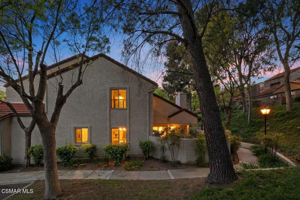 Property Photo: 174 Via Colinas CA 91362