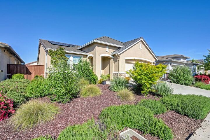 Property Photo:  9096 Vervain Way  CA 95829 