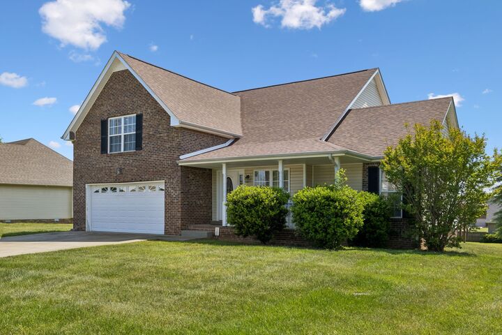Property Photo:  688 Fallbrook Ln  TN 37040 