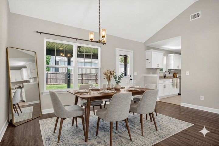 Property Photo: 702 Cill St TN 37166