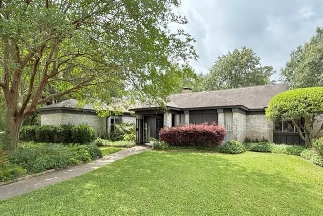 Property Photo:  302 Crown Colony Drive  TX 75901 
