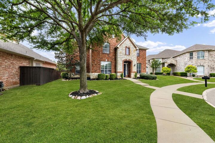 Property Photo:  4217 E Crescent Way  TX 75034 