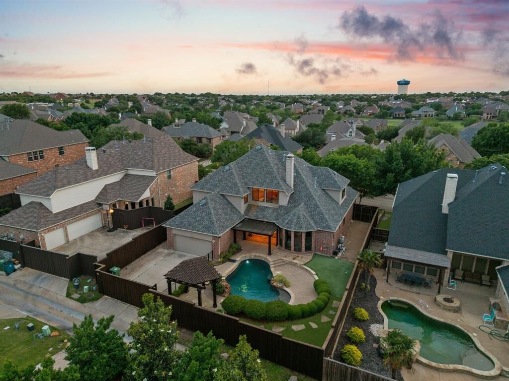 Property Photo: 1209 Dame Susan Lane TX 75056