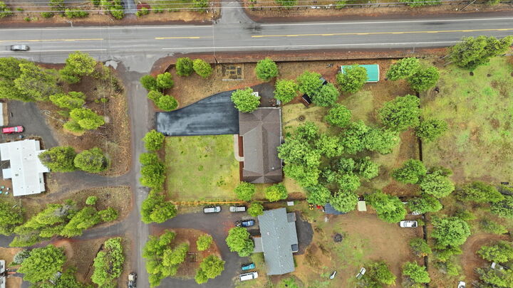 Property Photo:  15991 Falcon Lane  OR 97739 