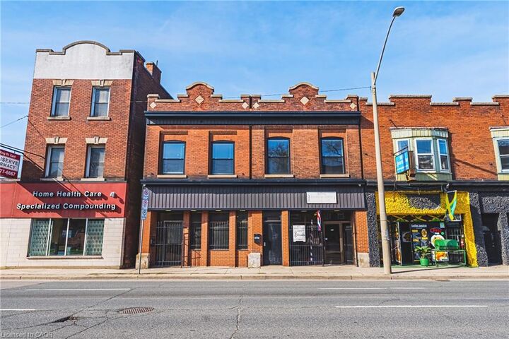 593 &Amp 595 King Street E — photo 1