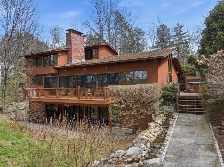 Property Photo:  72 Warren Ave  MA 01451 