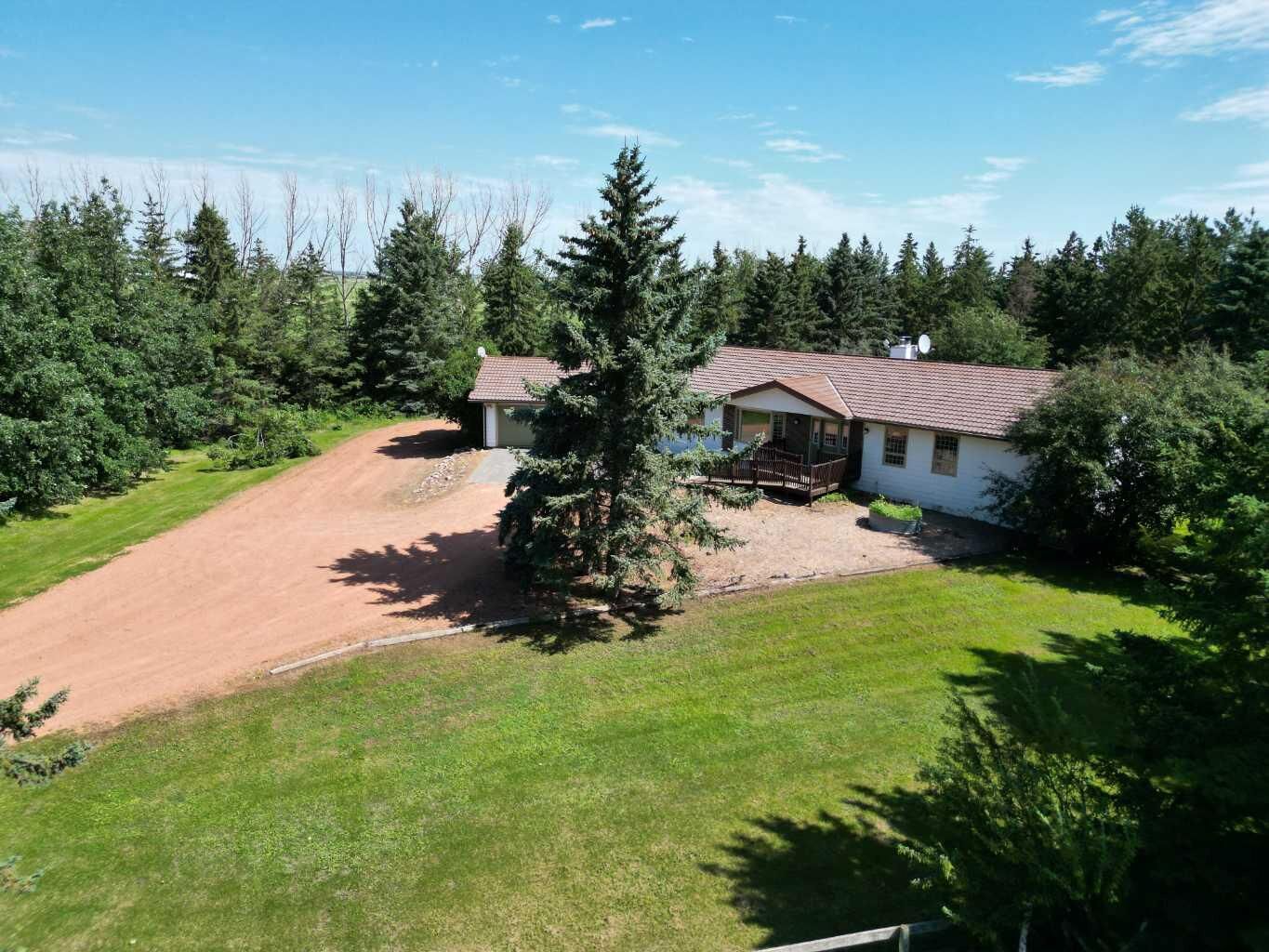Property Photo: 39037 19-3 Range AB T0C 2L0