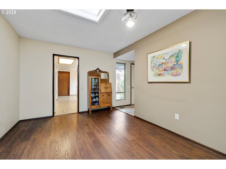 Property Photo:  9410 SW Brentwood Pl  OR 97224 