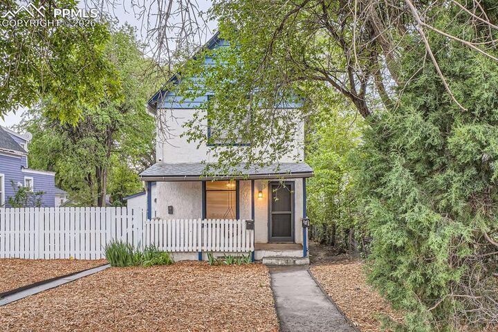 Property Photo:  511 E Platte Avenue  CO 80903 