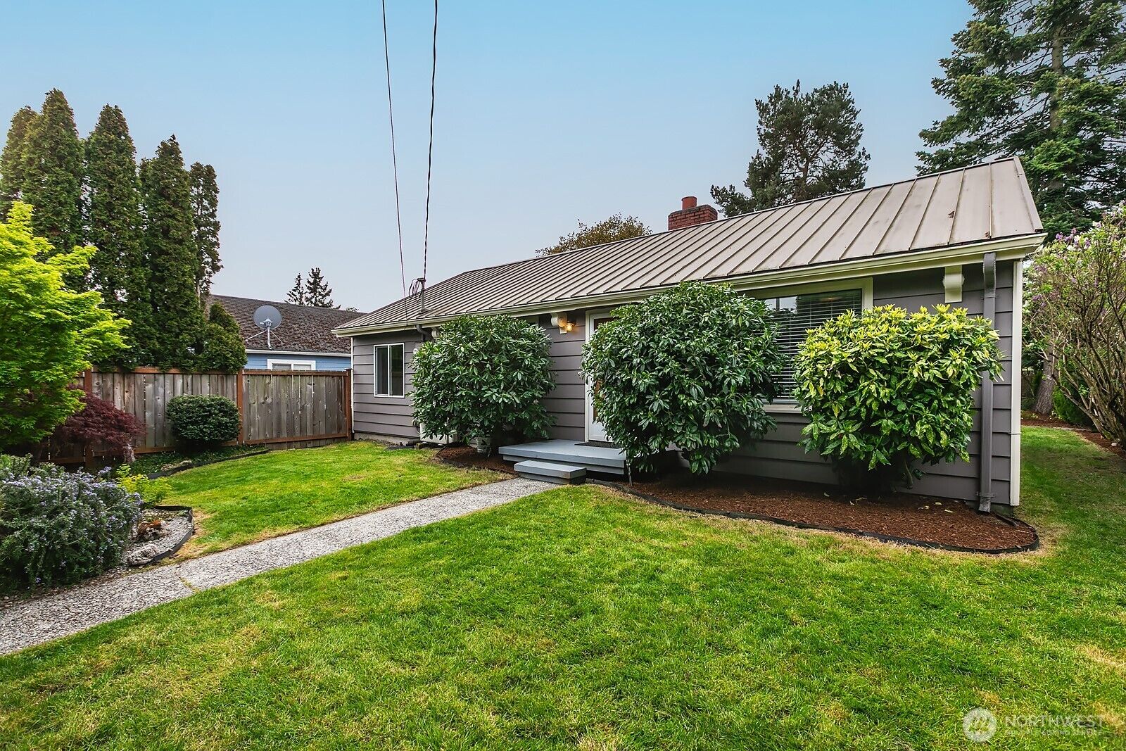 Property Photo:  8437  Seward Park Avenue S  WA 98118 