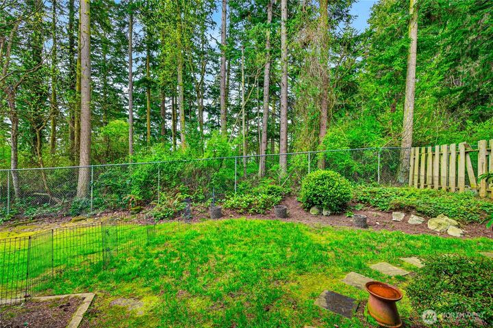 Property Photo:  75 NW Columbia B101  WA 98277 