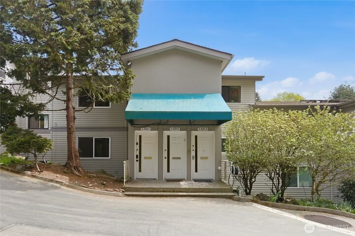 Property Photo:  13217  15th Avenue NE A8  WA 98125 