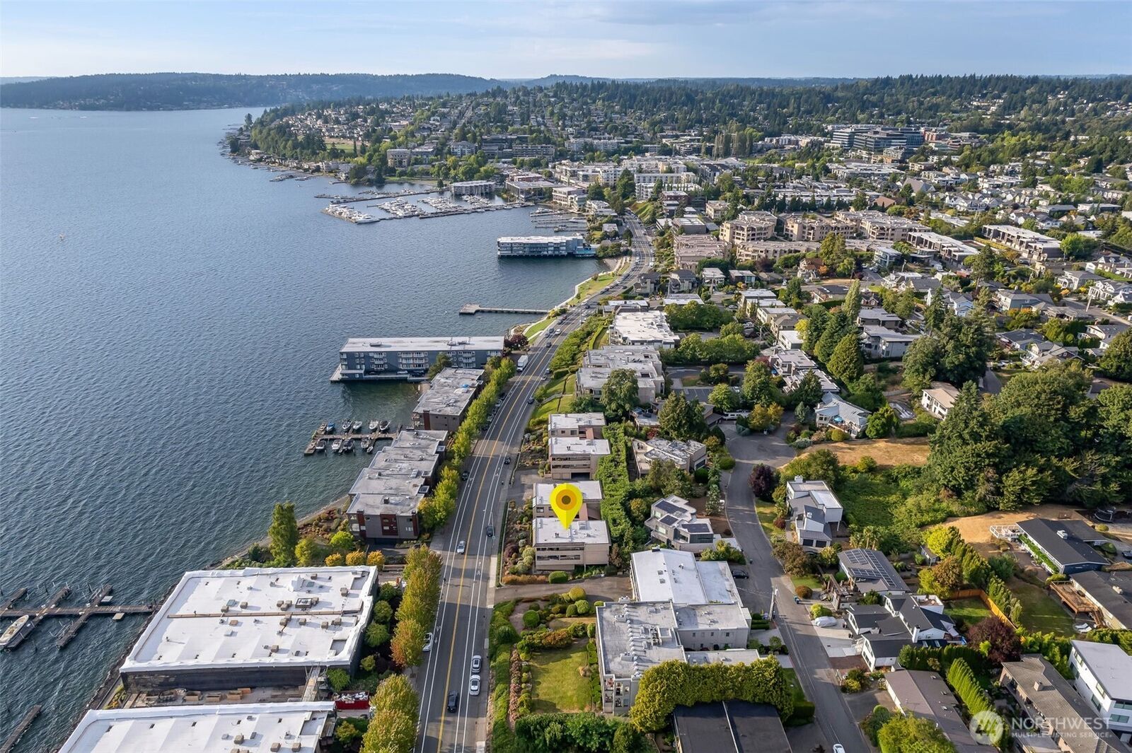 Property Photo:  832  Lake Street S  WA 98033 