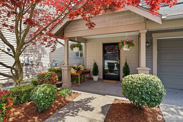 Property Photo:  11215  Borgen Loop  WA 98332 