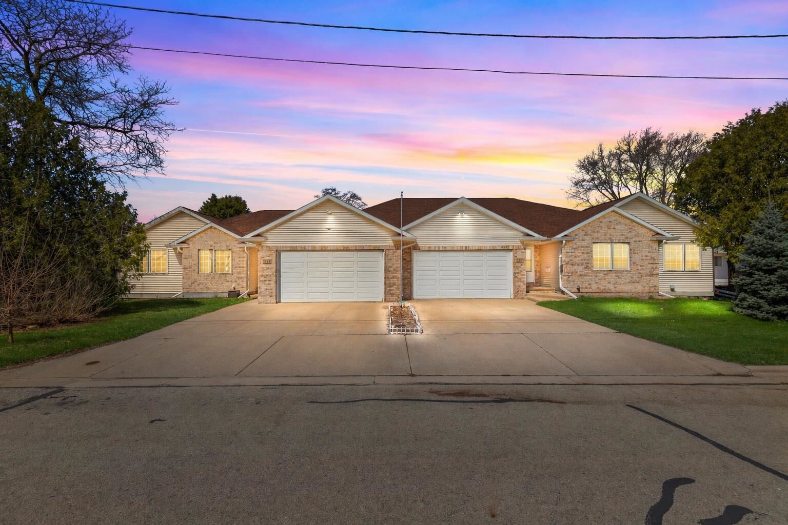 Property Photo:  619 Knight Avenue  WI 54956 